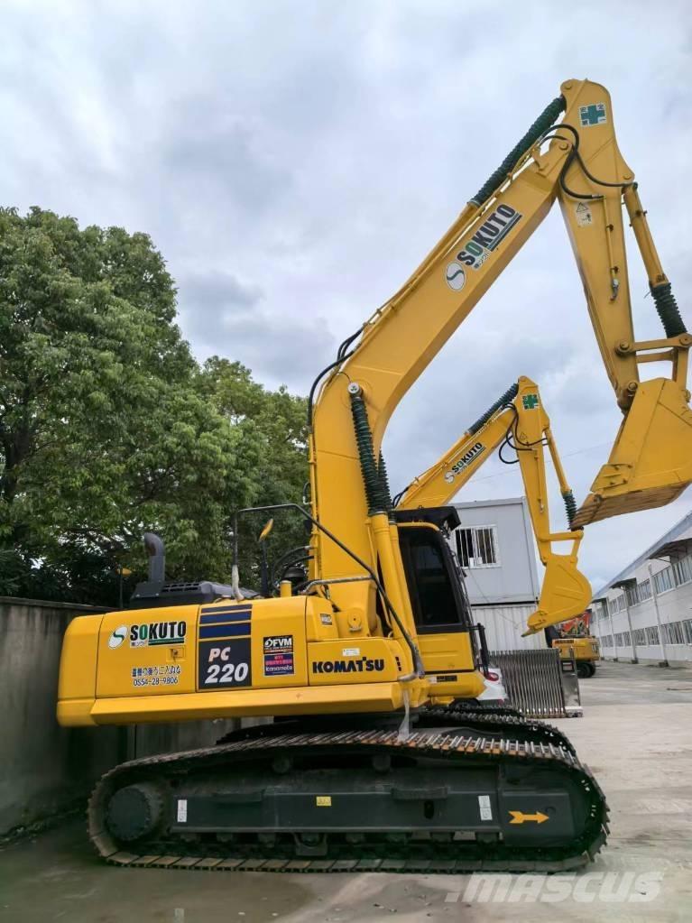Komatsu PC 220-8 Escavatori cingolati