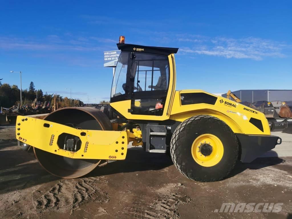 Bomag BW213D-5 Rulli monotamburo