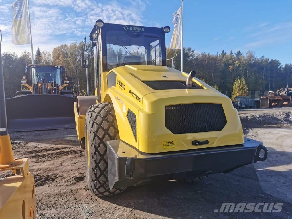 Bomag BW213D-5 Rulli monotamburo