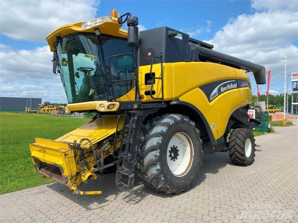New Holland CX 880 Mietitrebbiatrici