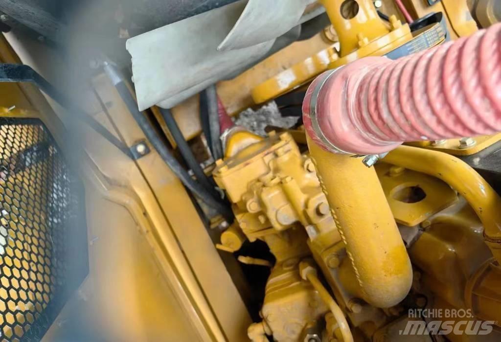 CAT 966 H Pale gommate