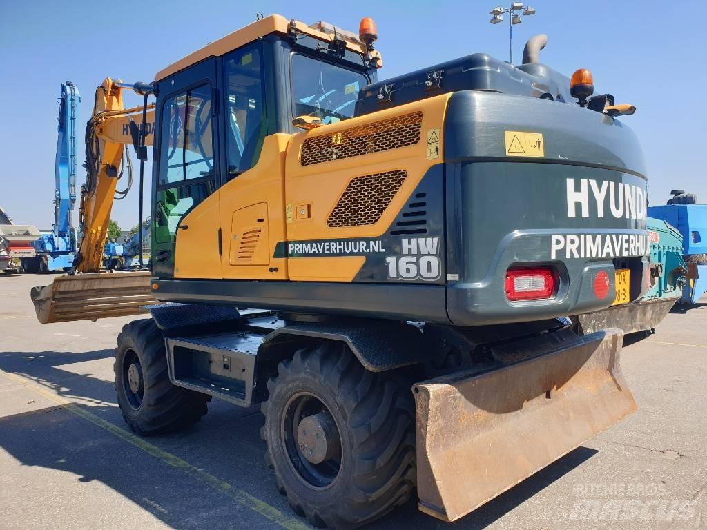 Hyundai HW160 Escavatori gommati