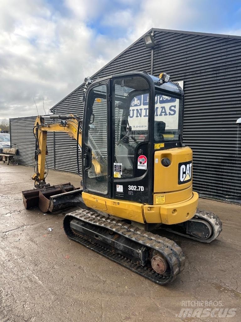 CAT 302.7DCR Miniescavatori