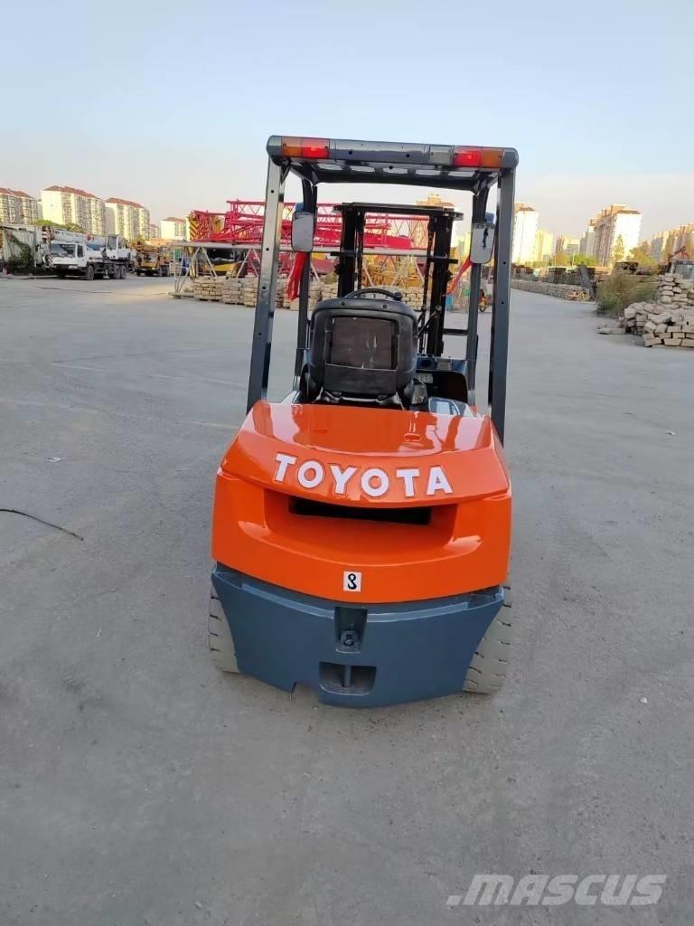 Toyota FD 30 Carrelli elevatori diesel