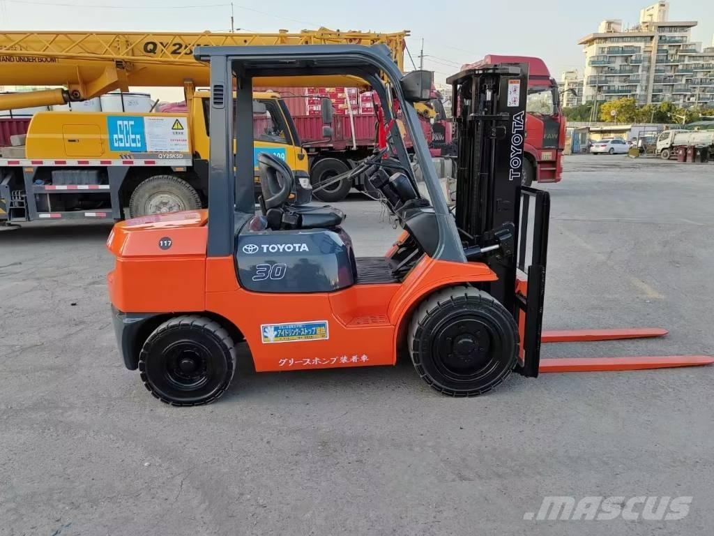 Toyota FD 30 Carrelli elevatori diesel