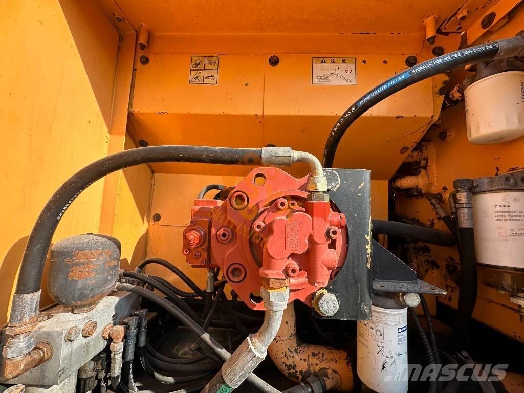Hyundai Robex 225 Escavatori cingolati