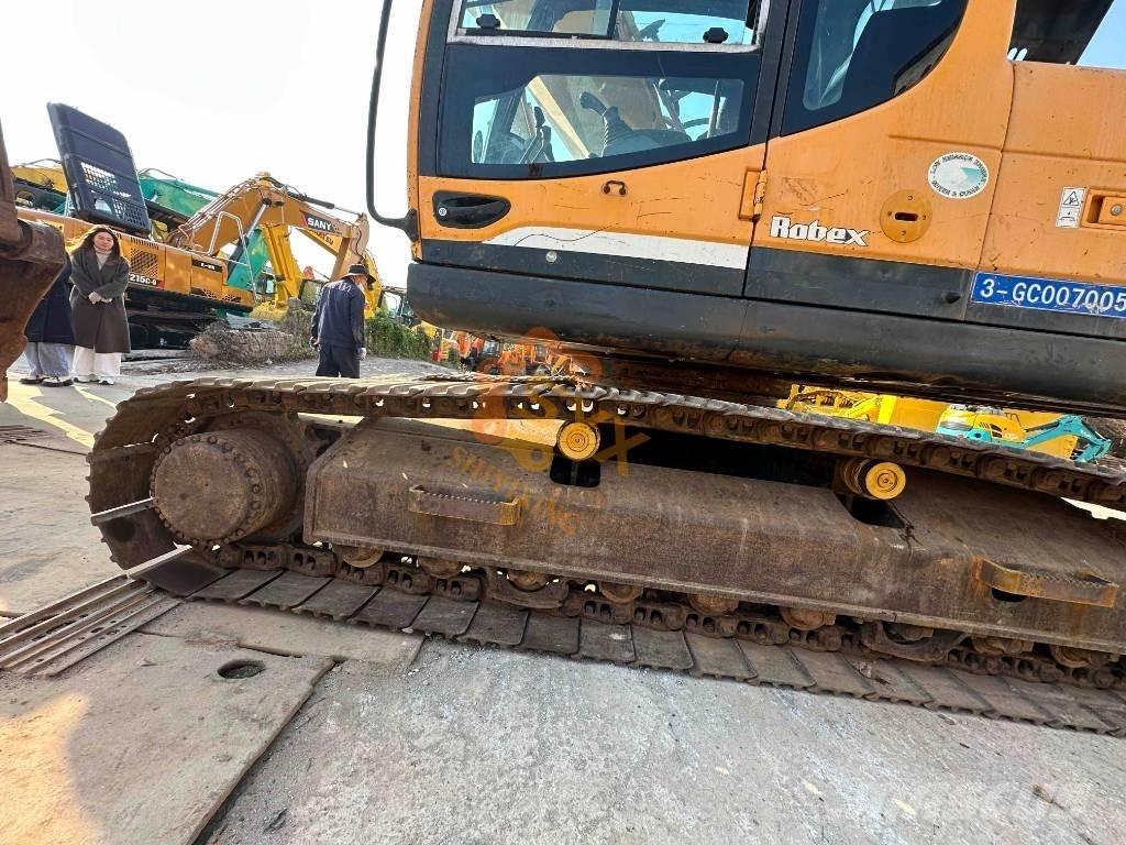 Hyundai Robex 225 Escavatori cingolati