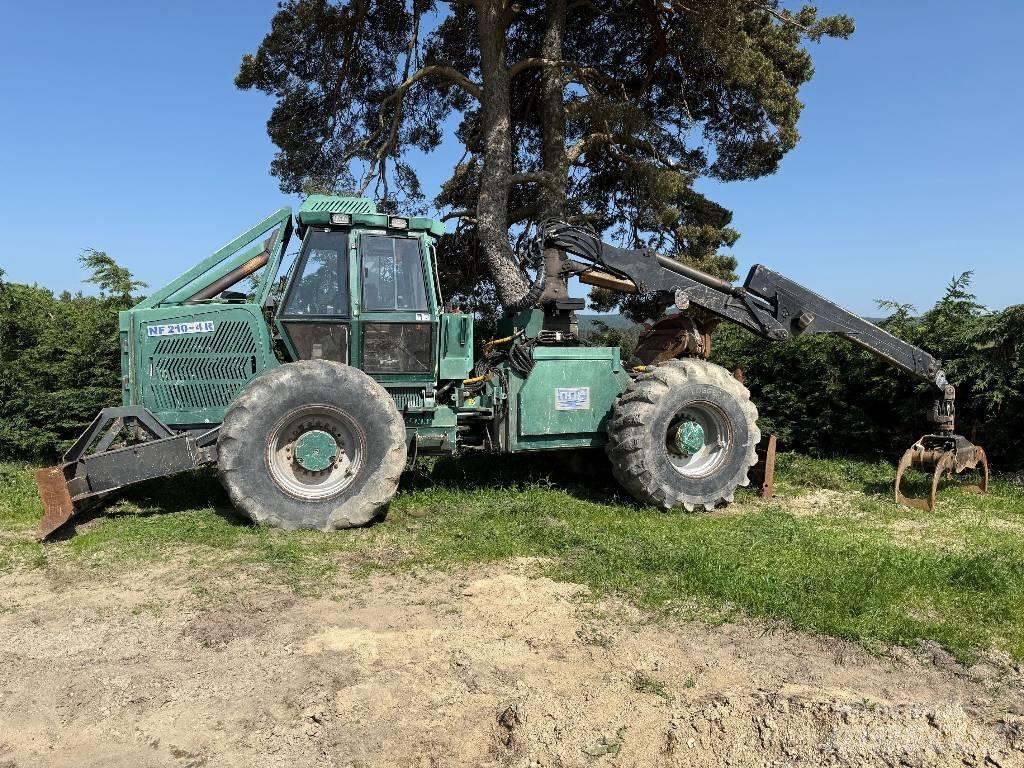 Noe NF210-4R Trattori Forestali