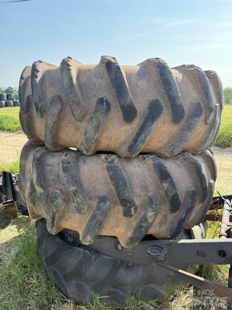 Noe NF210-4R Trattori Forestali