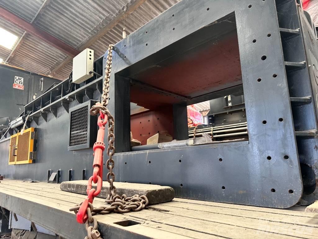  Godswill 1075TR-2512 Presse industriali