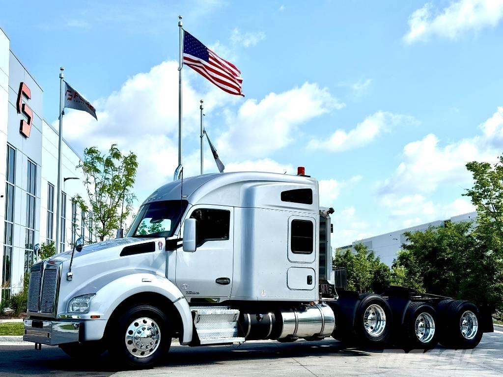Kenworth T 880 Motrici e Trattori Stradali