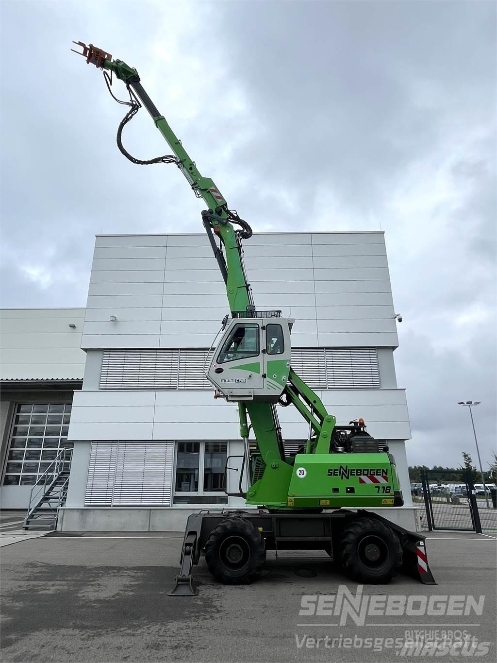 Sennebogen 718 M Movimentazione rifiuti