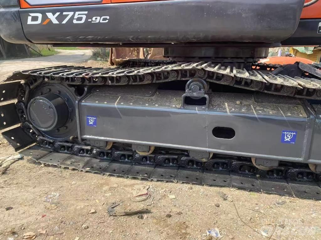 Doosan DX 75-9 C Escavatori medi 7t - 12t