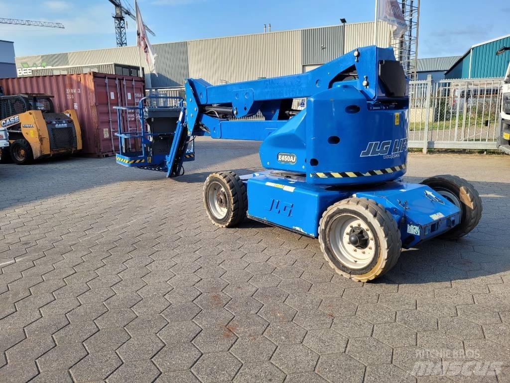 JLG E 450 AJ Piattaforme a braccio articolato