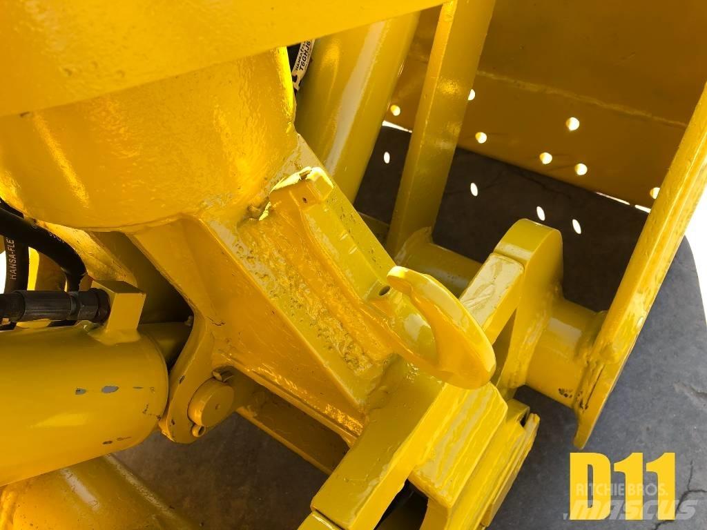  D11 CHWYTAK LIEBHERR Pinze