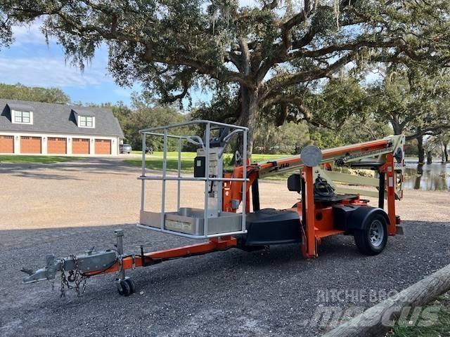 JLG T 350 Piattaforme aeree su rimorchio