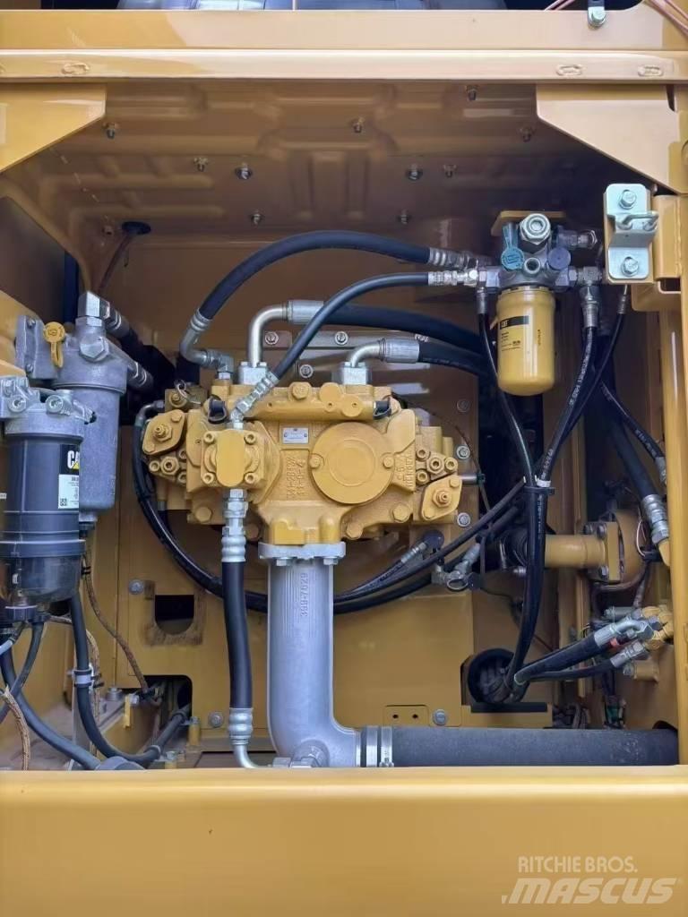 CAT 320 E Escavatori cingolati