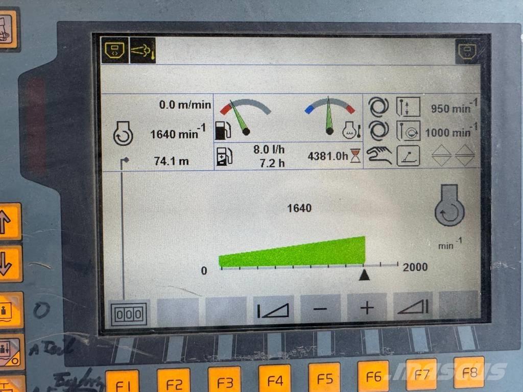 Volvo P 6820C Finitrici