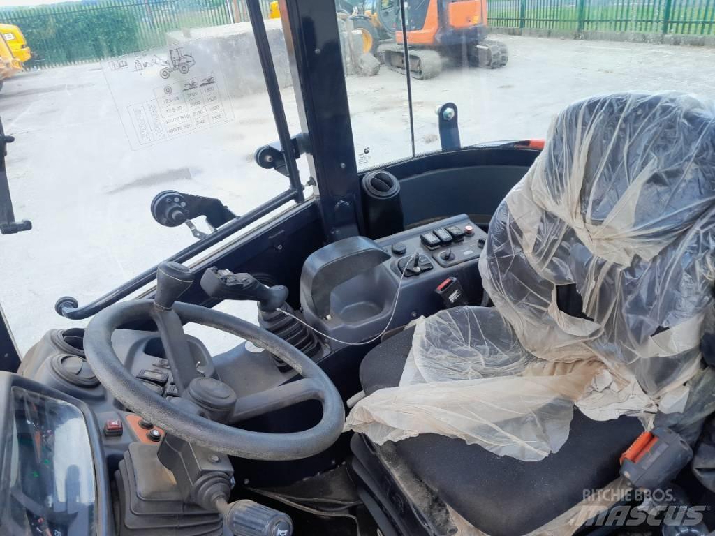 Kubota R 085 Pale gommate