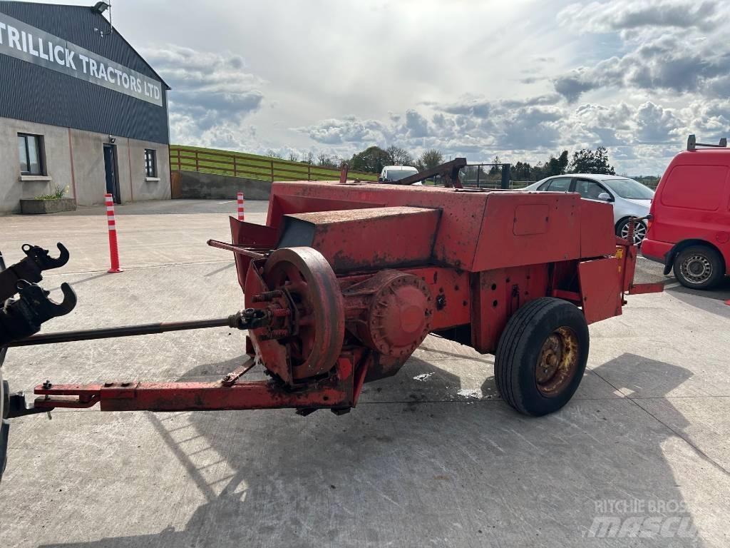 Massey Ferguson 120 Presse quadre