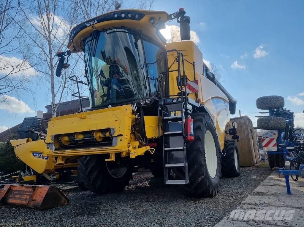 New Holland CX 8.70 Mietitrebbiatrici