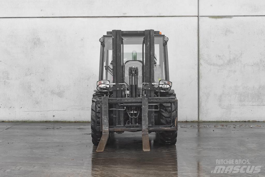 Manitou MC 30-4 D Carrelli elevatori diesel