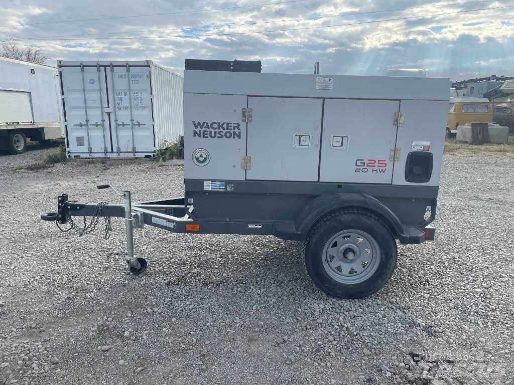 Wacker Neuson G25 Generatori diesel