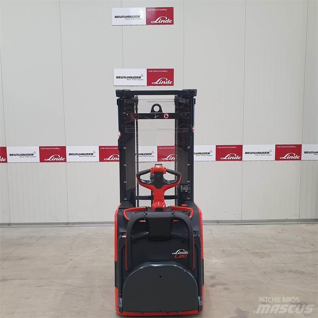 Linde L20APi Transpallet uomo a terra