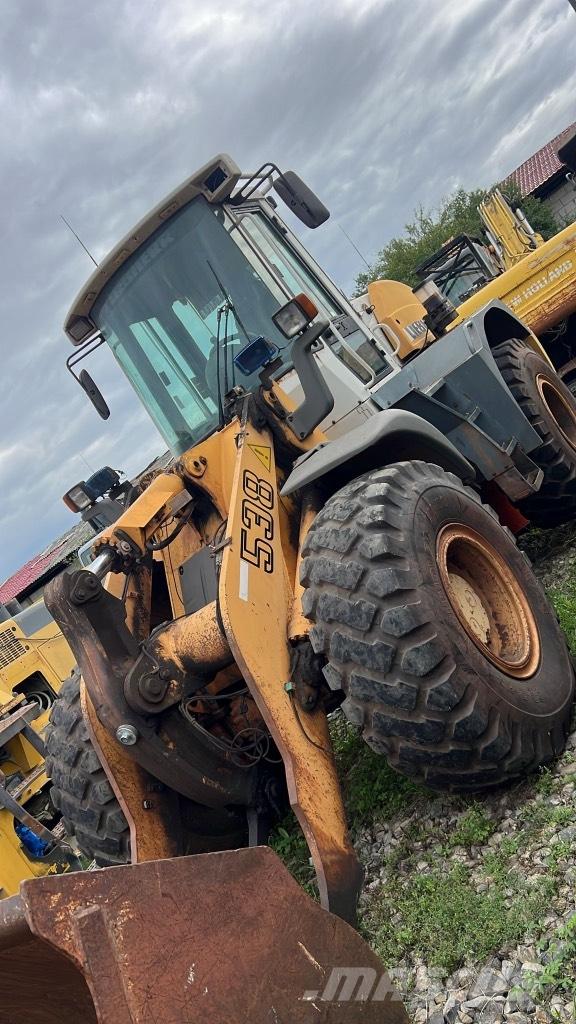 Liebherr L 538 Catene, cingoli e sottocarro