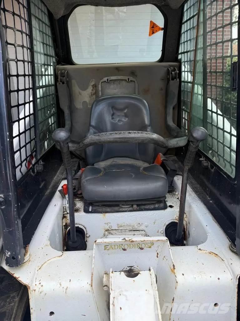 Bobcat S130 Mini Pale Gommate