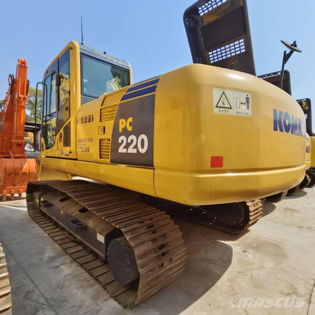 Komatsu PC 220-8 Escavatori cingolati