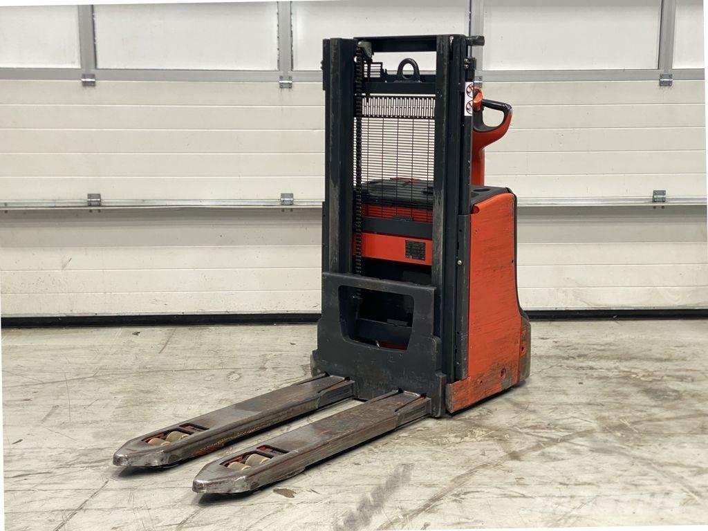 Linde D08 Transpallet uomo a terra