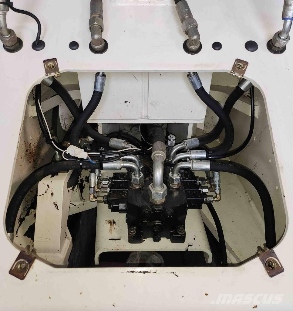 Volvo L 30 B Pale gommate