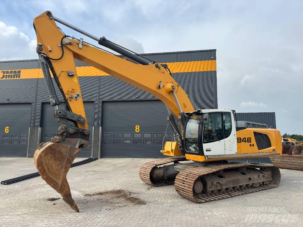 Liebherr R 946 Escavatori cingolati