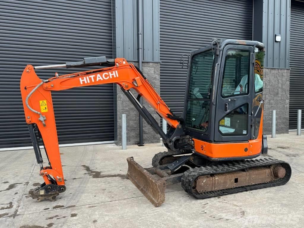 Hitachi ZX 33 U-5 A Miniescavatori