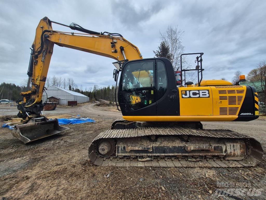 JCB 220 Escavatori cingolati