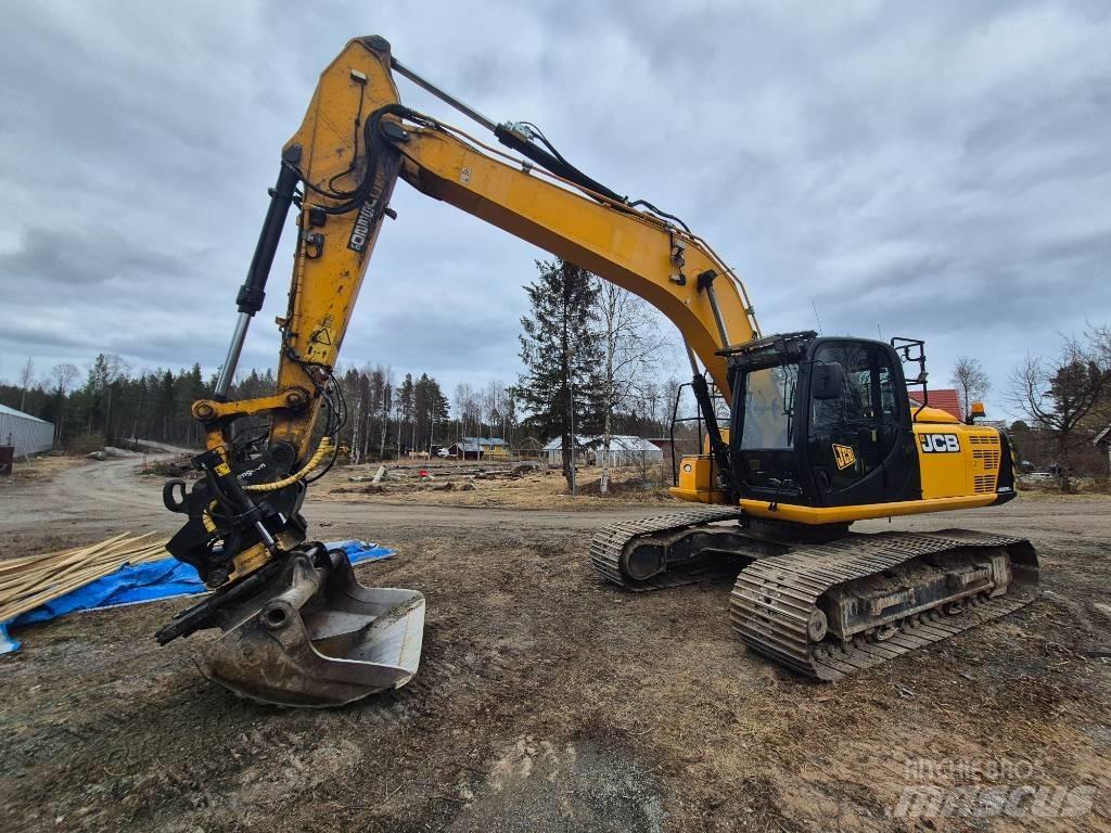 JCB 220 Escavatori cingolati