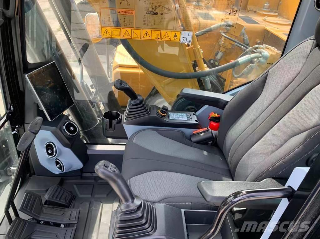 Sany SY 215 C LC Escavatori cingolati