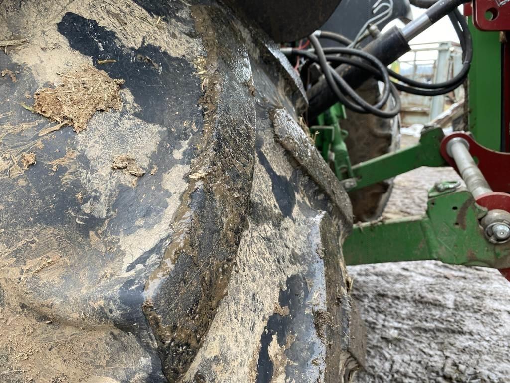 John Deere 6110M Trattori