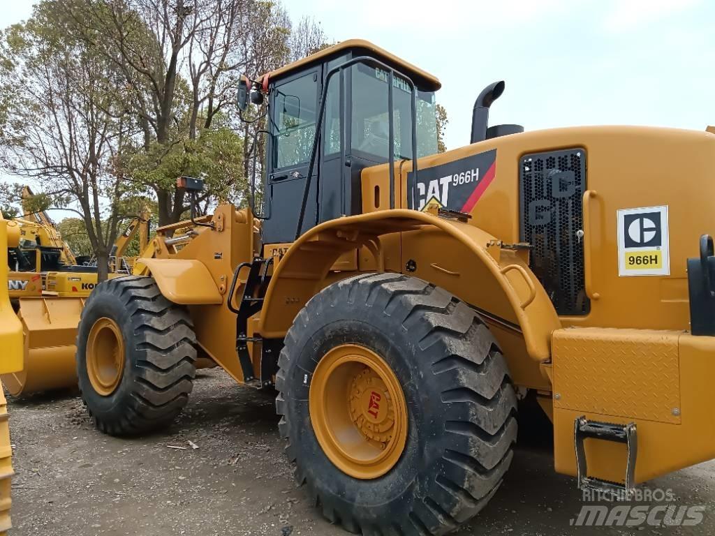 CAT 966 H Pale gommate