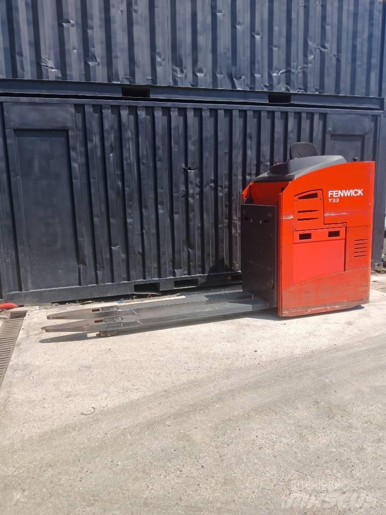 Fenwick T33 Transpallet manuale