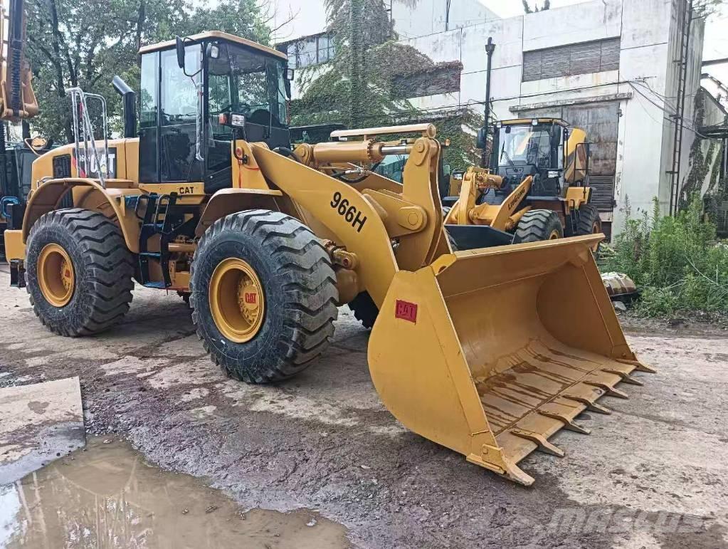 CAT 966 H Pale gommate