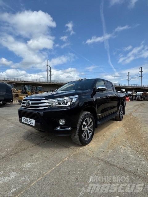 Toyota Hilux Pick up/Fiancata ribaltabile