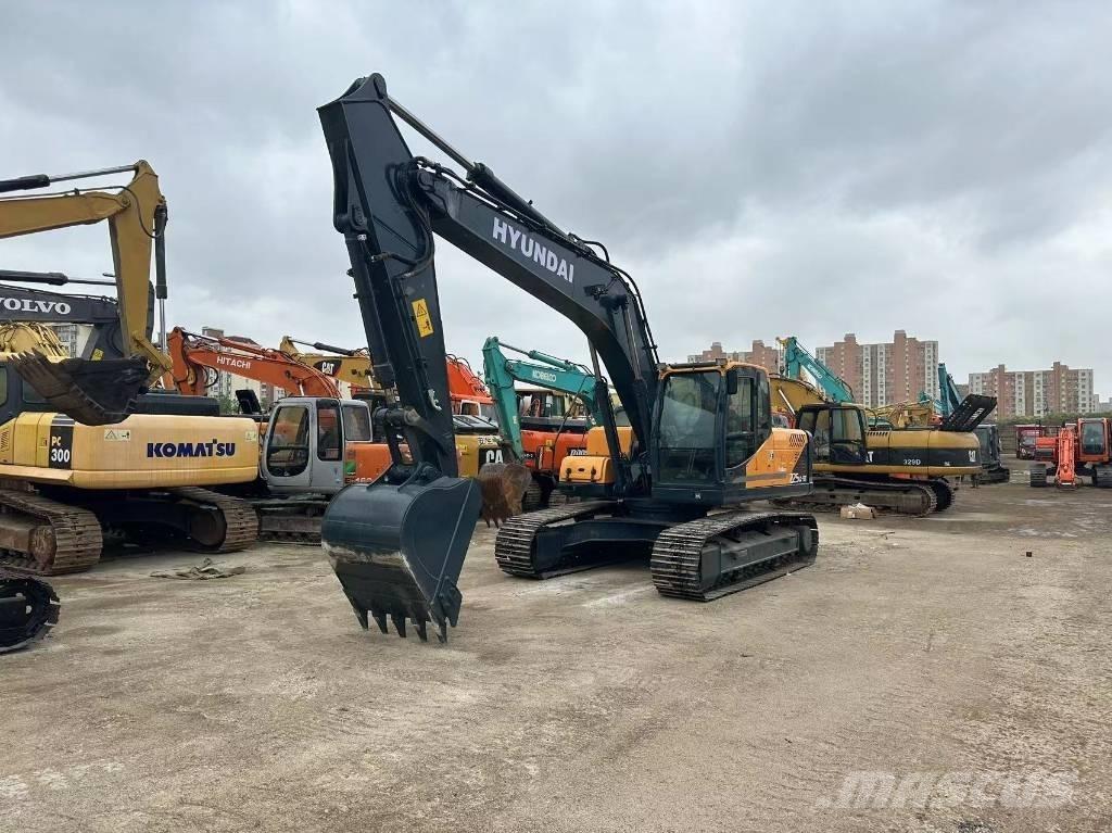 Hyundai 225  LC-9T Escavatori cingolati
