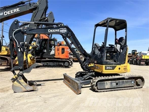 John Deere 35G Miniescavatori