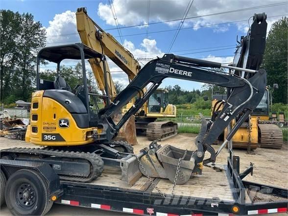 John Deere 35G Miniescavatori