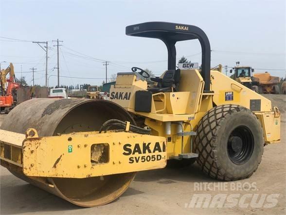 Sakai SV505 Rulli monotamburo