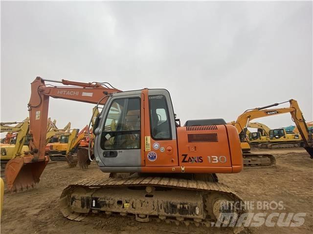 Hitachi ZX130 Escavatori cingolati