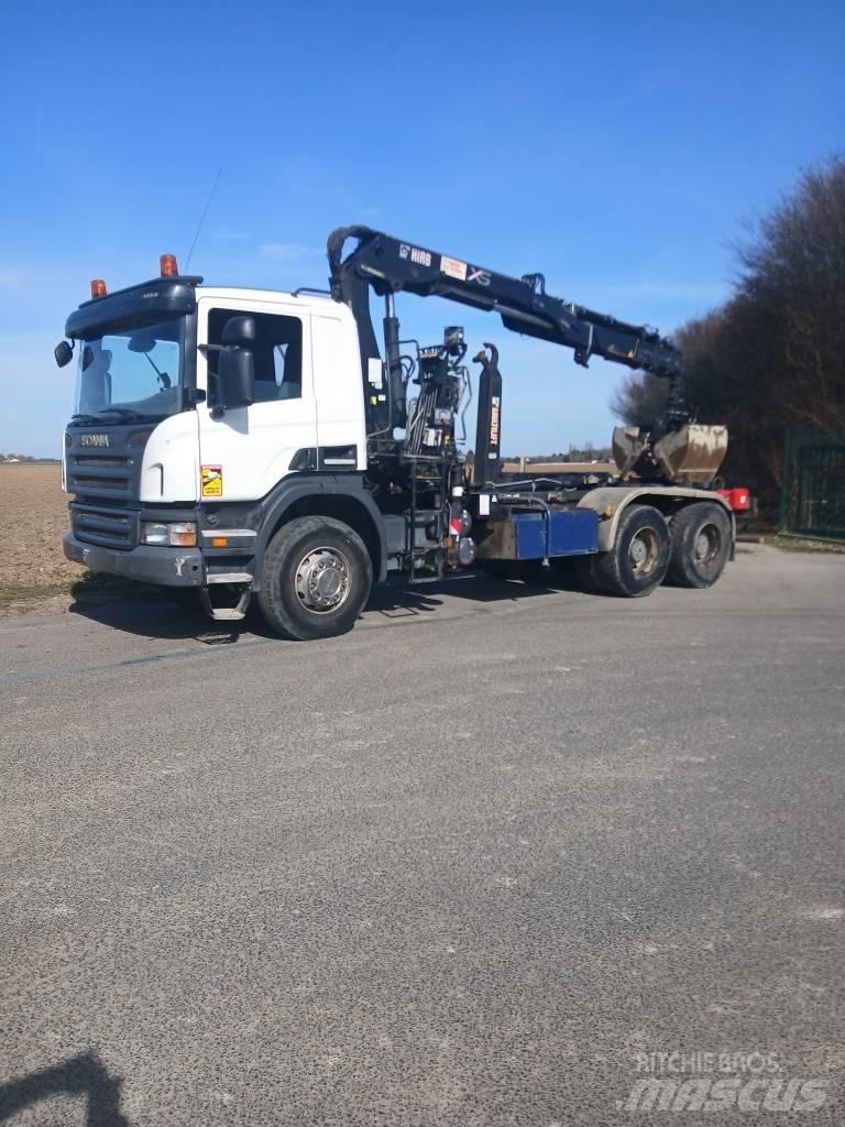 Scania P 400 Camion con gancio di sollevamento