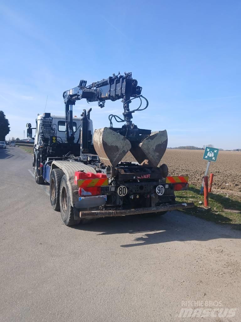 Scania P 400 Camion con gancio di sollevamento